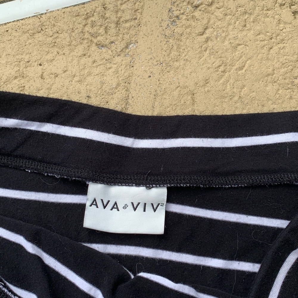 Elastic waist striped skirt - Picture 2 of 3